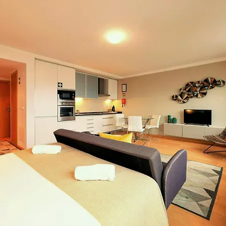 Apartment Oriente 57 By Iin - Parque Nacoes
