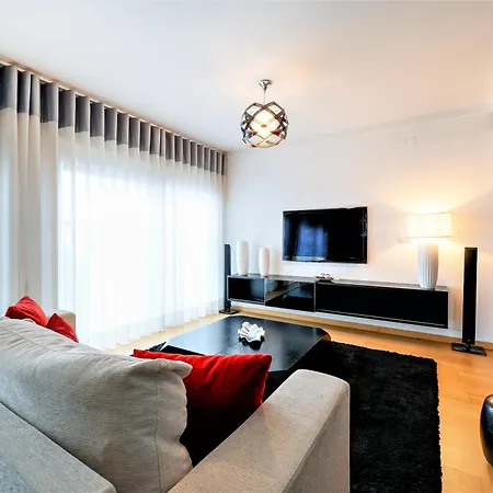 Apartment Oriente 57 By Iin - Parque Nacoes