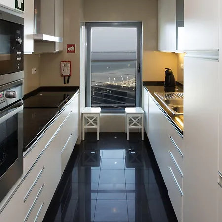 Oriente 57 By Iin - Parque Nacoes * Lisboa